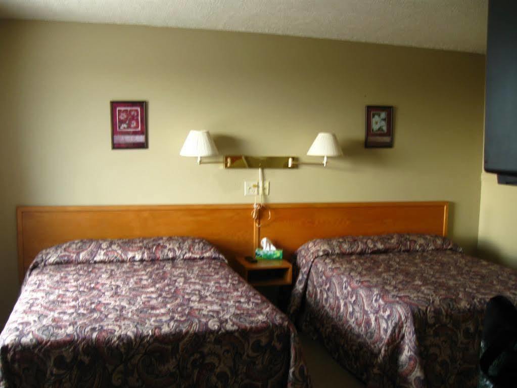 Motel De La Pointe Aux Bouleaux Baie-Sainte-Catherine Εξωτερικό φωτογραφία